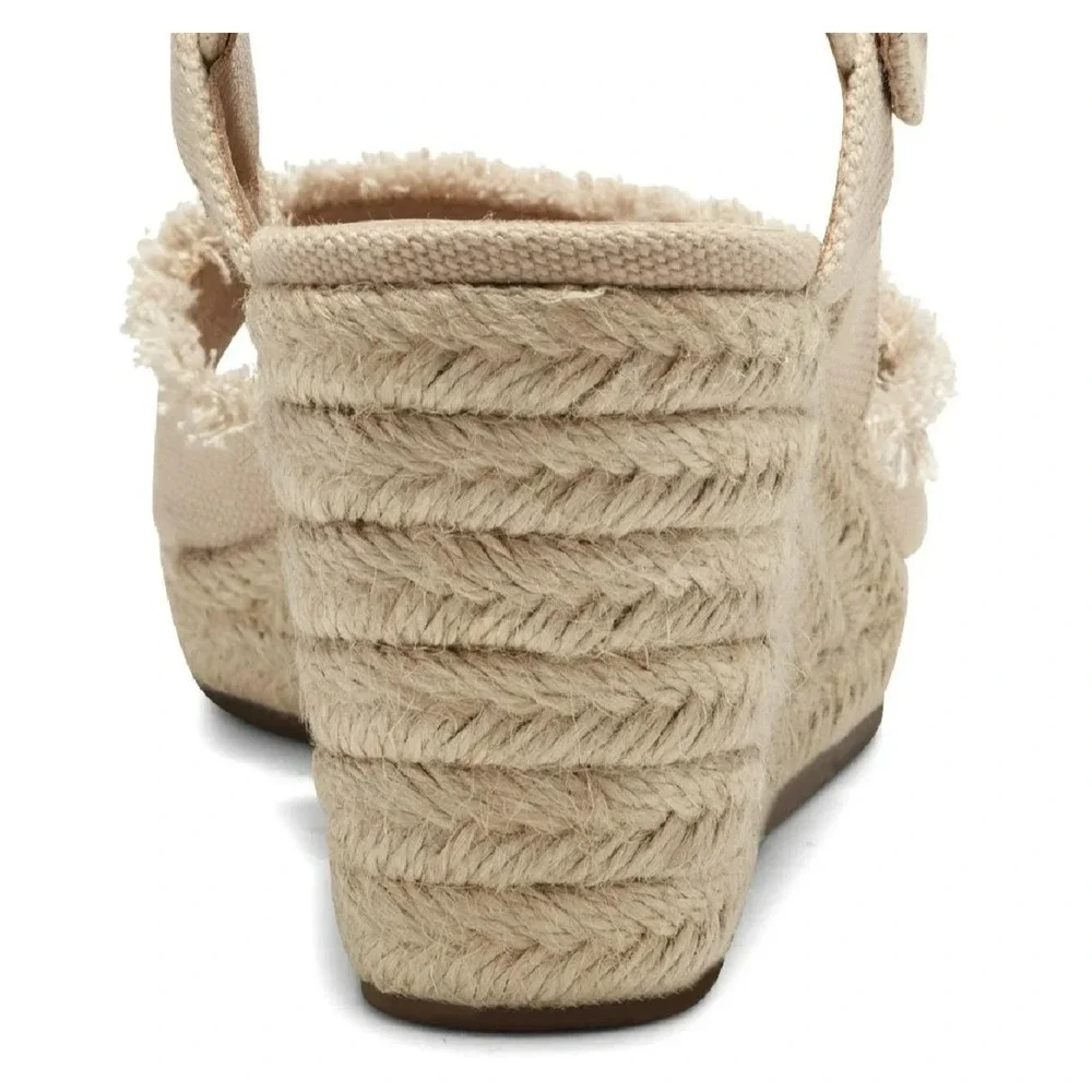 Lucky Brand Womens Wedge Sandals Size 11M Beige Espadrilles Frayed Canvas Strap